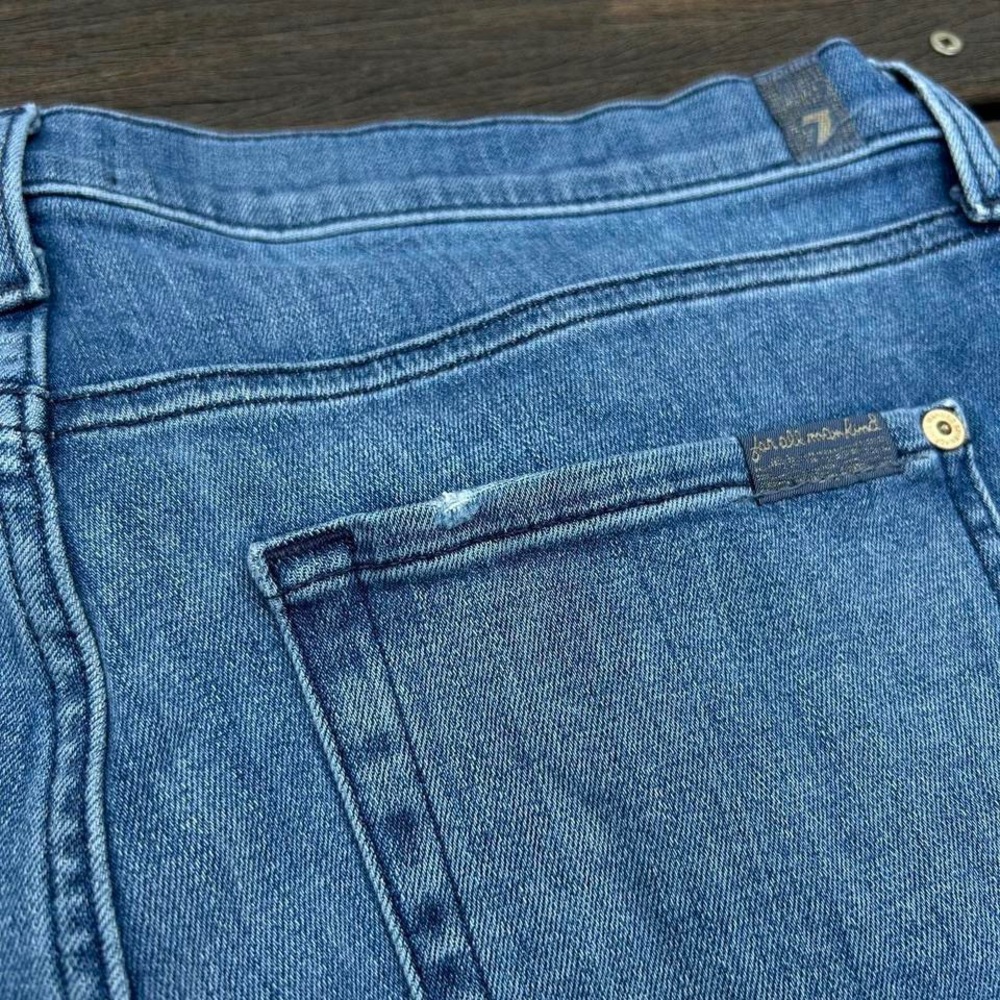 7 For All Mankind Blue Medium Wash Stretchy Skinny Jeans w/ Frayed Hem - Picture 8 of 8